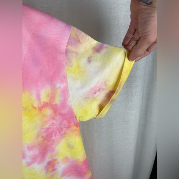 ELODIE TIE DYE CREW NECK T-SHIRT DRESS Size Small NWT - Picture 17 of 17